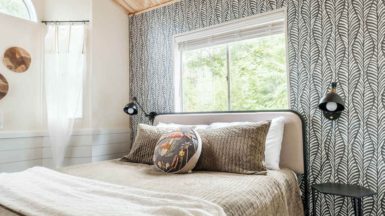 Photo of Bedroom in Old Fort