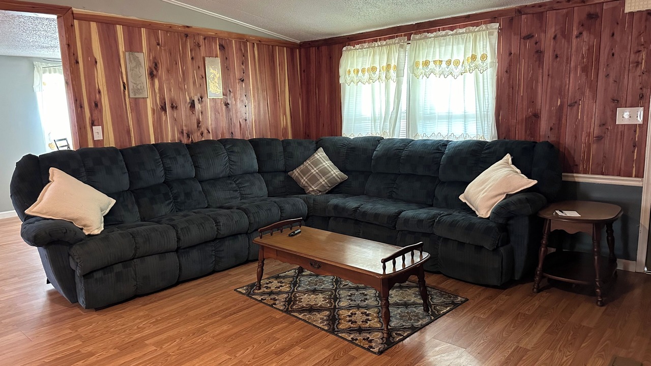 Photo of Livingroom in Ether