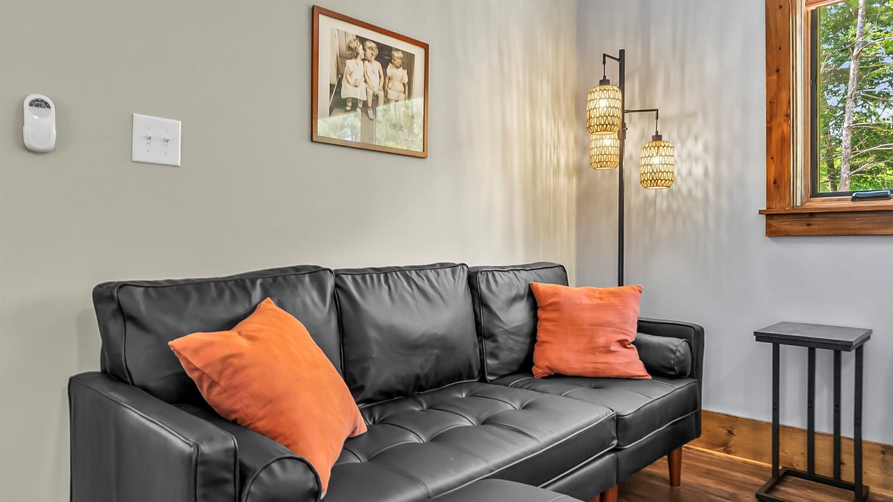 Photo of Livingroom in Nebo