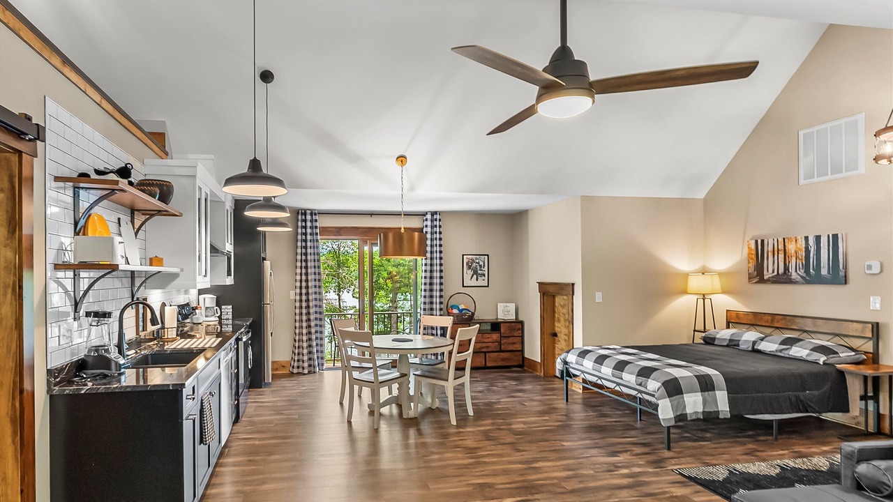Photo of Bedroom in Nebo