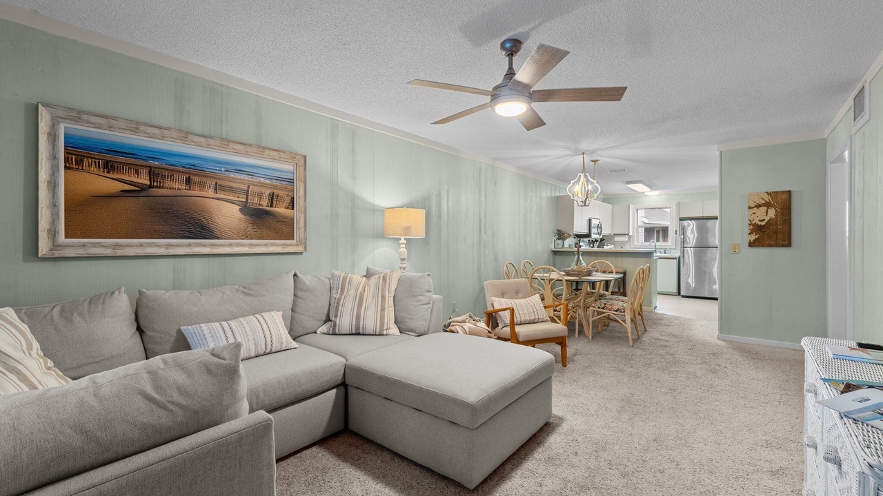 Photo of Livingroom in Ocean Sands