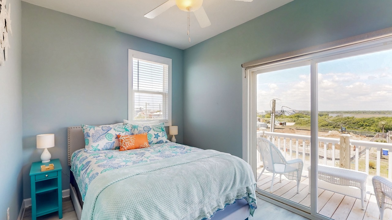 Photo of Bedroom in Ocean City Beach