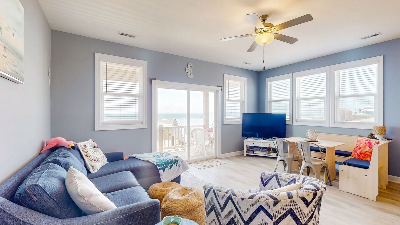 Photo of Livingroom in Ocean City Beach
