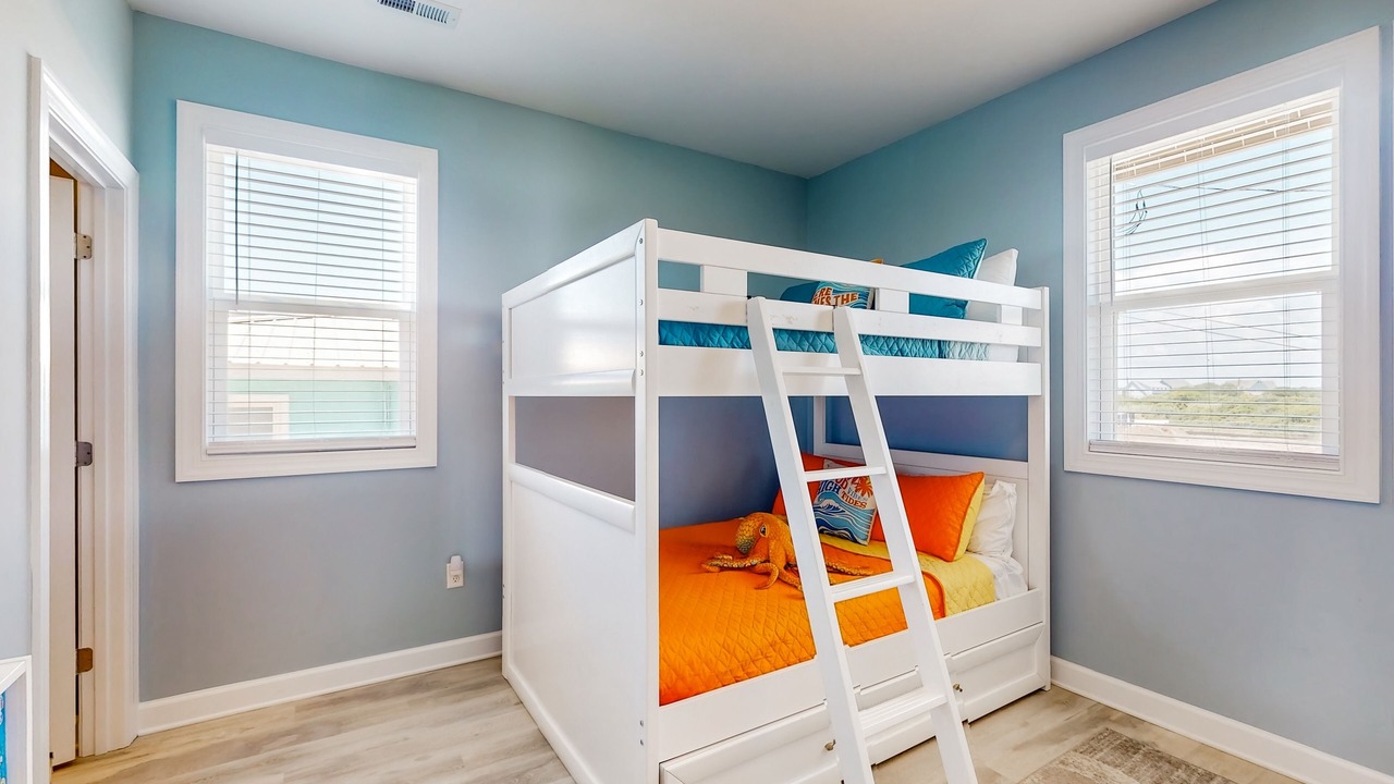 Photo of Bedroom in Ocean City Beach