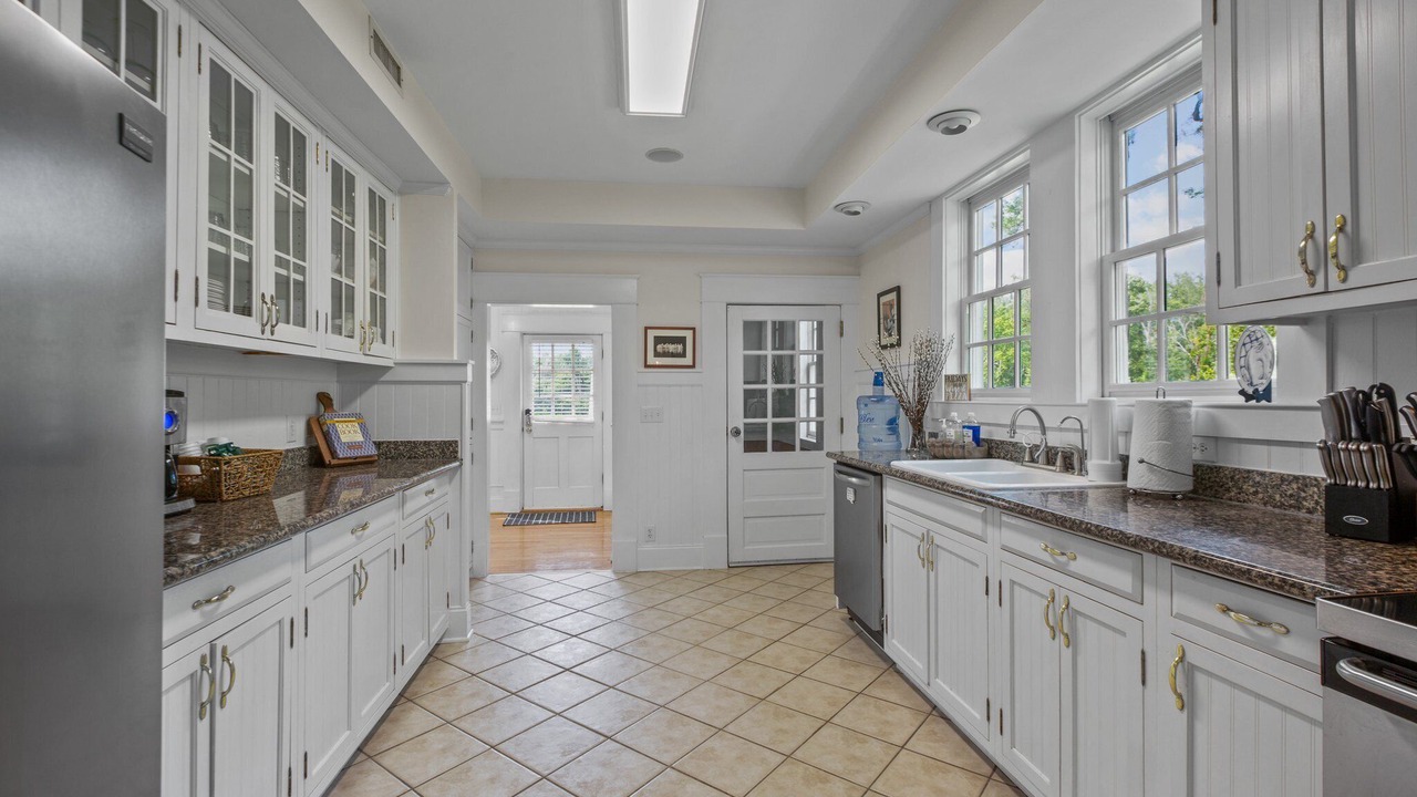 Photo of Kitchen in Roper