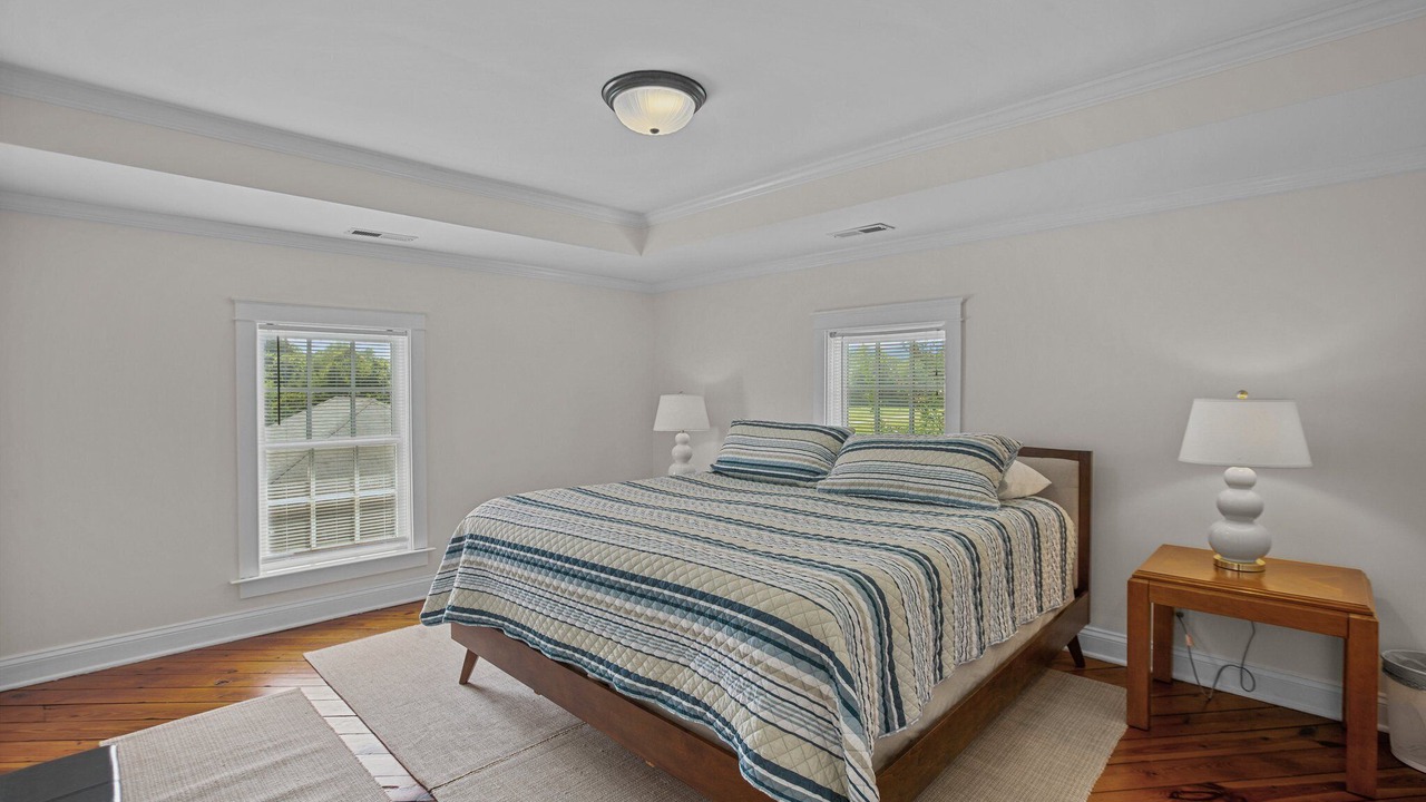 Photo of Bedroom in Roper