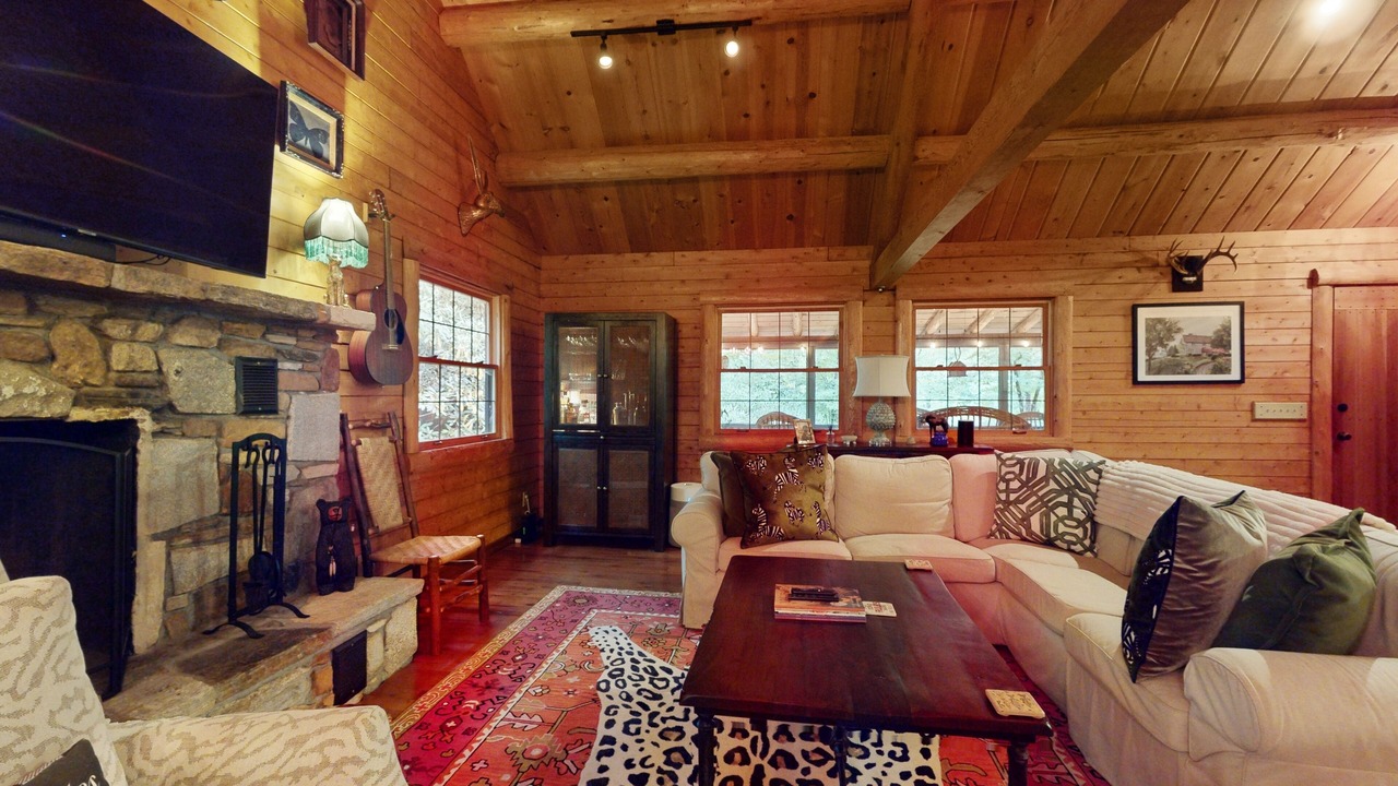 Photo of Others in Lake Toxaway