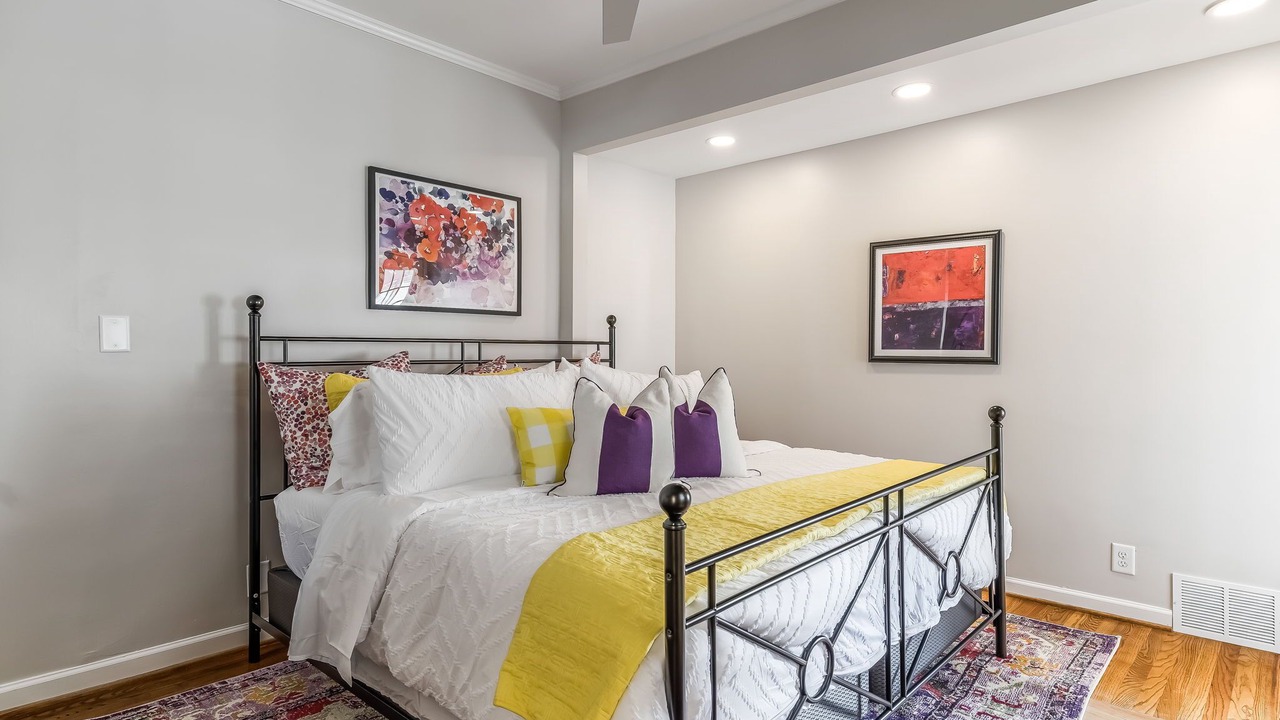 Photo of Bedroom in Burlington