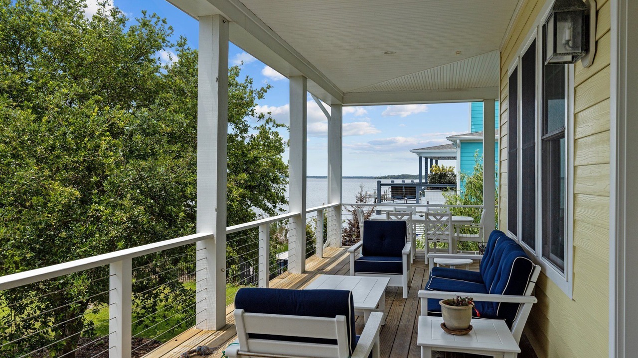 Photo of Patio Balcony in Morehead City