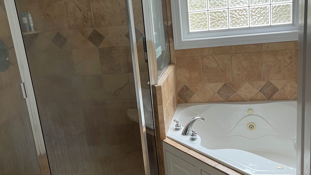 Photo of Bathroom in Cedar Point