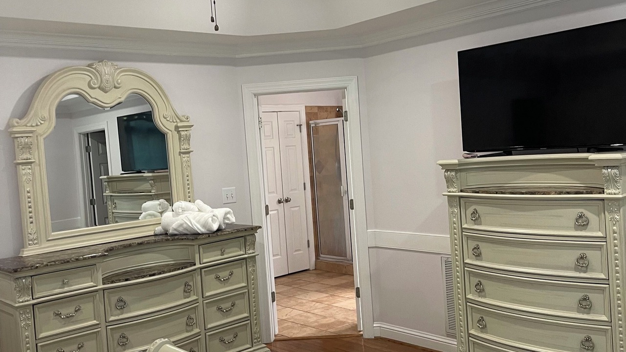 Photo of Bedroom in Cedar Point