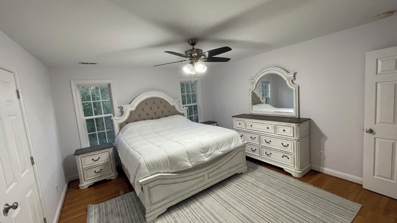 Photo of Bedroom in Cedar Point