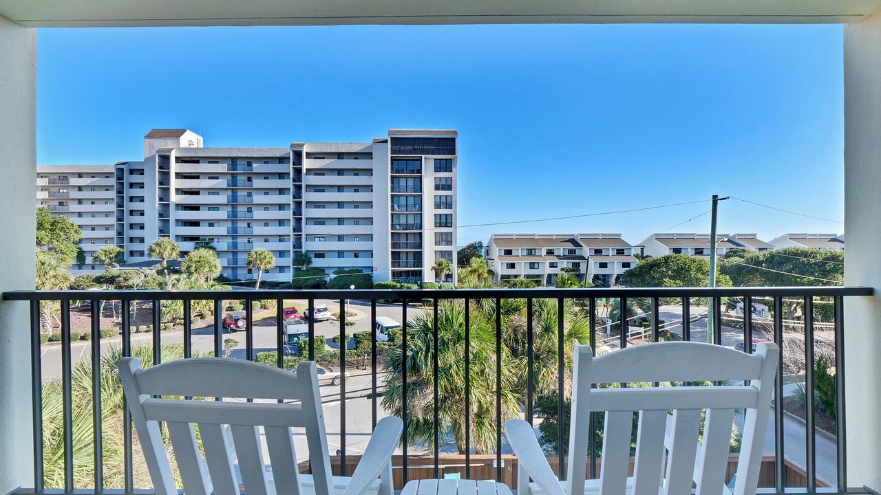 Photo of Patio Balcony in Wrightsville Beach