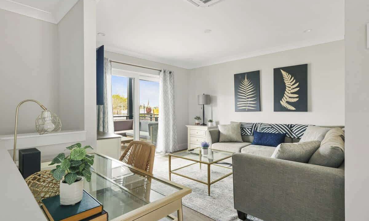 Photo of Livingroom in River District