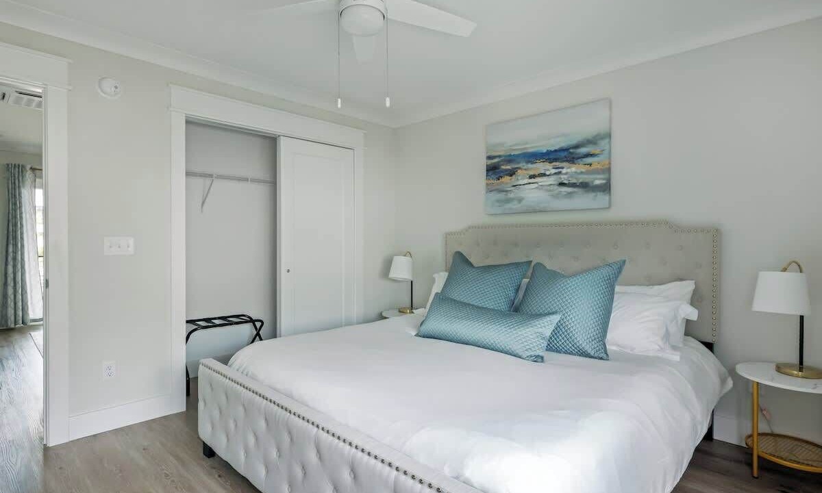 Photo of Bedroom in River District