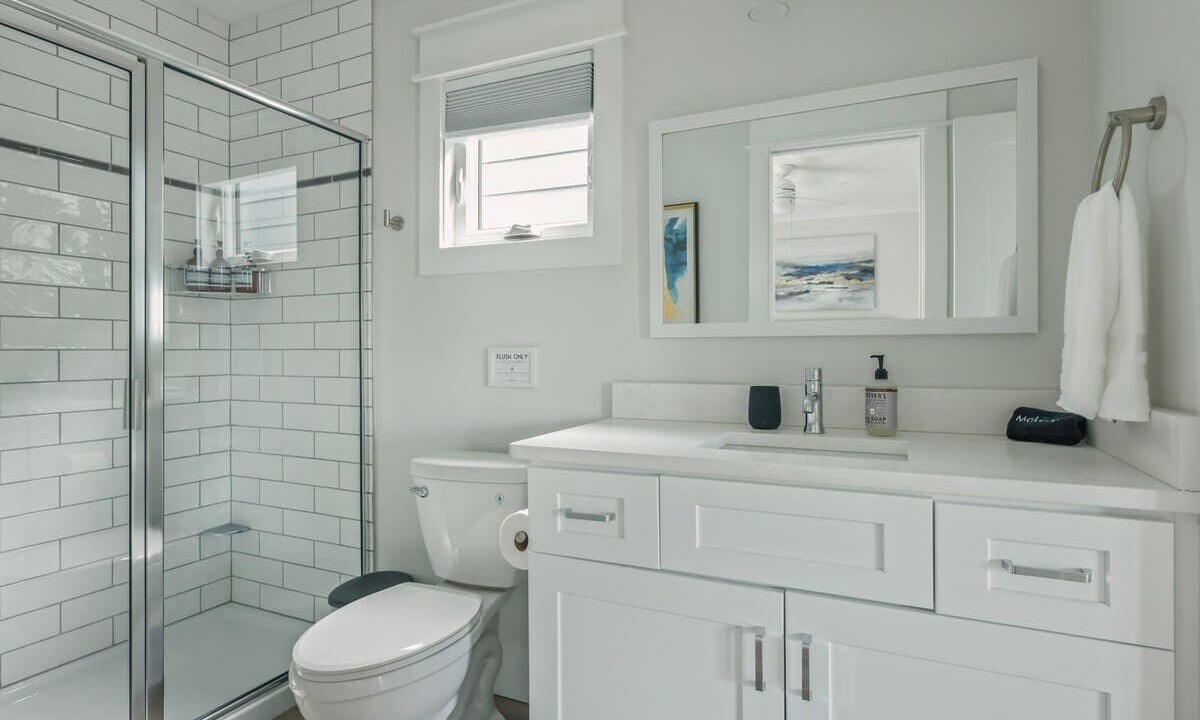Photo of Bathroom in River District
