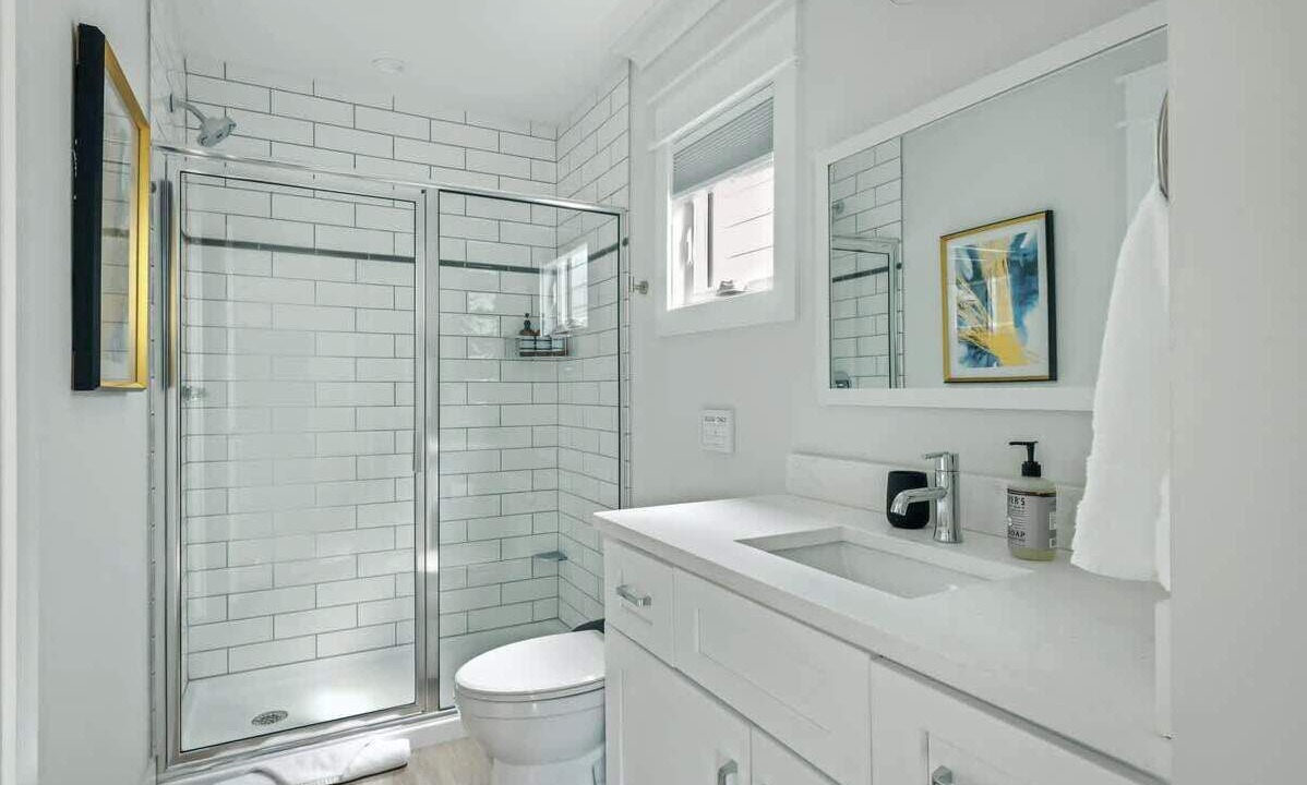 Photo of Bathroom in River District