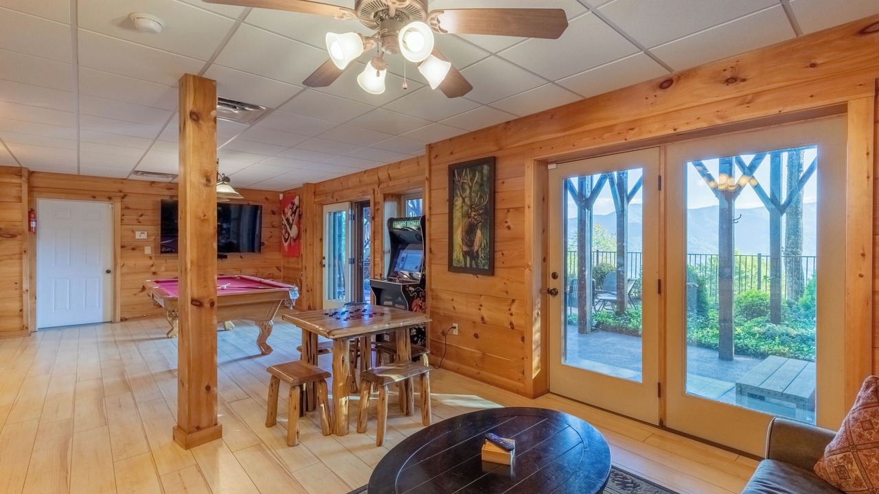 Photo of Bedroom in Maggie Valley