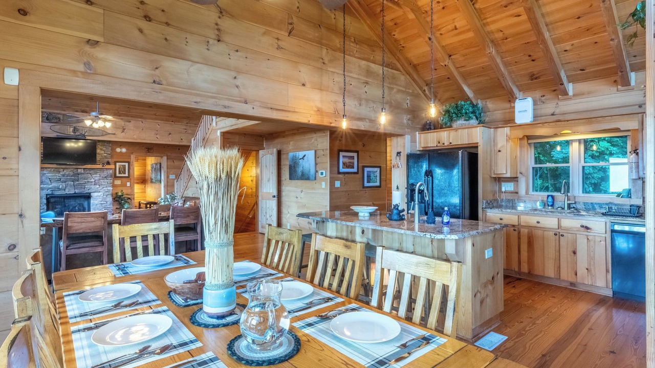 Photo of Bedroom in Maggie Valley
