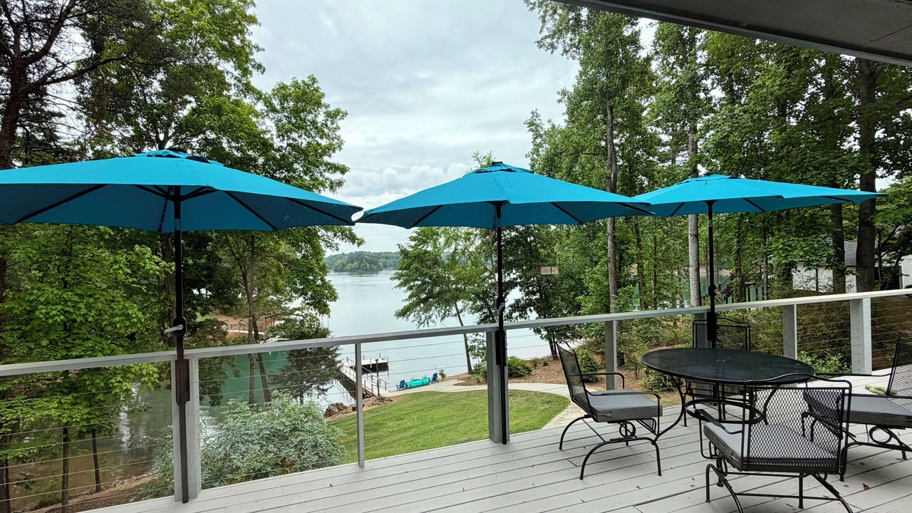 Photo of Outdoor in Seneca