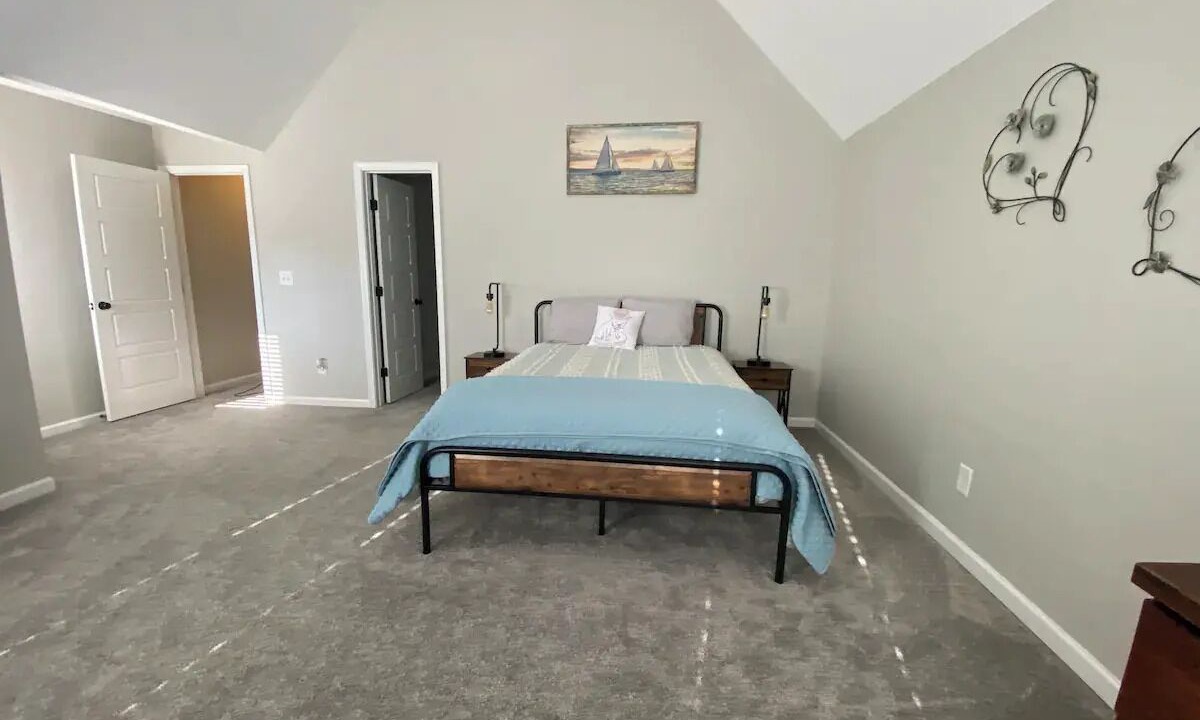 Photo of Bedroom in Piney Green