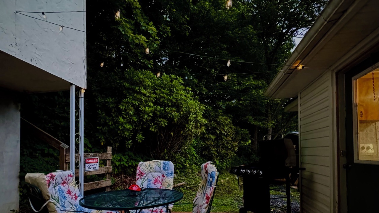 Photo of Outdoor in Bakersville