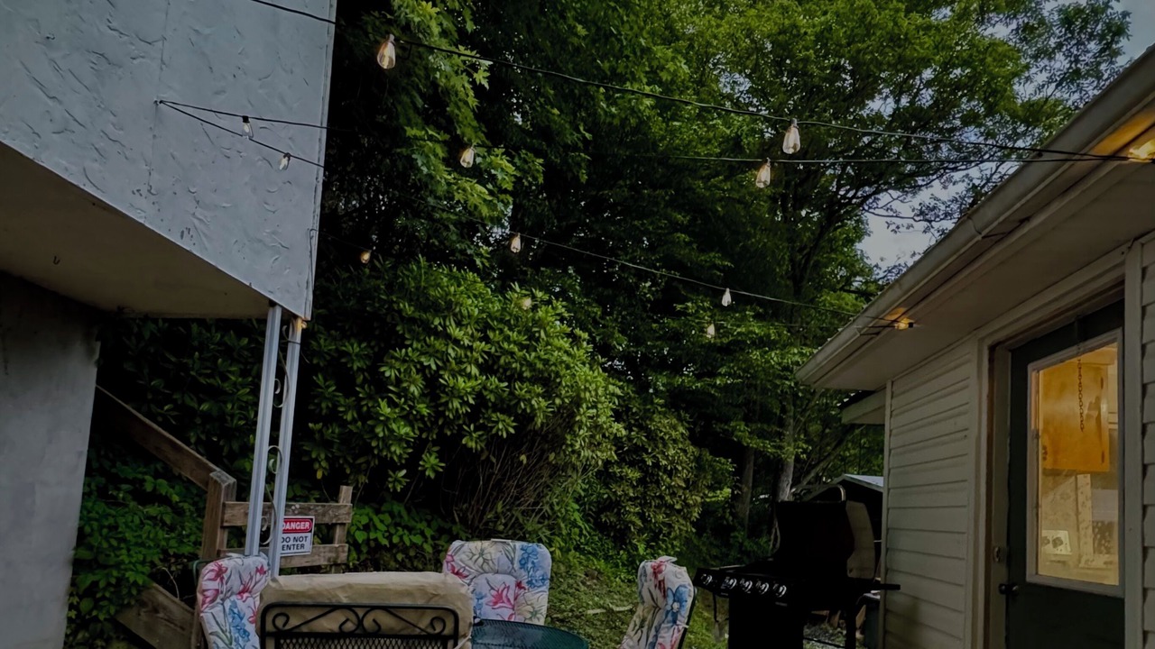 Photo of Outdoor in Bakersville