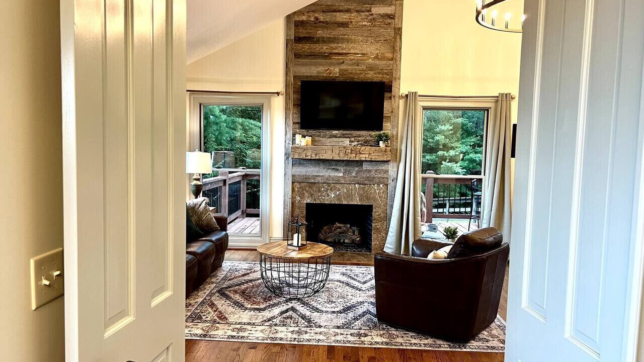 Photo of Livingroom in Ferguson