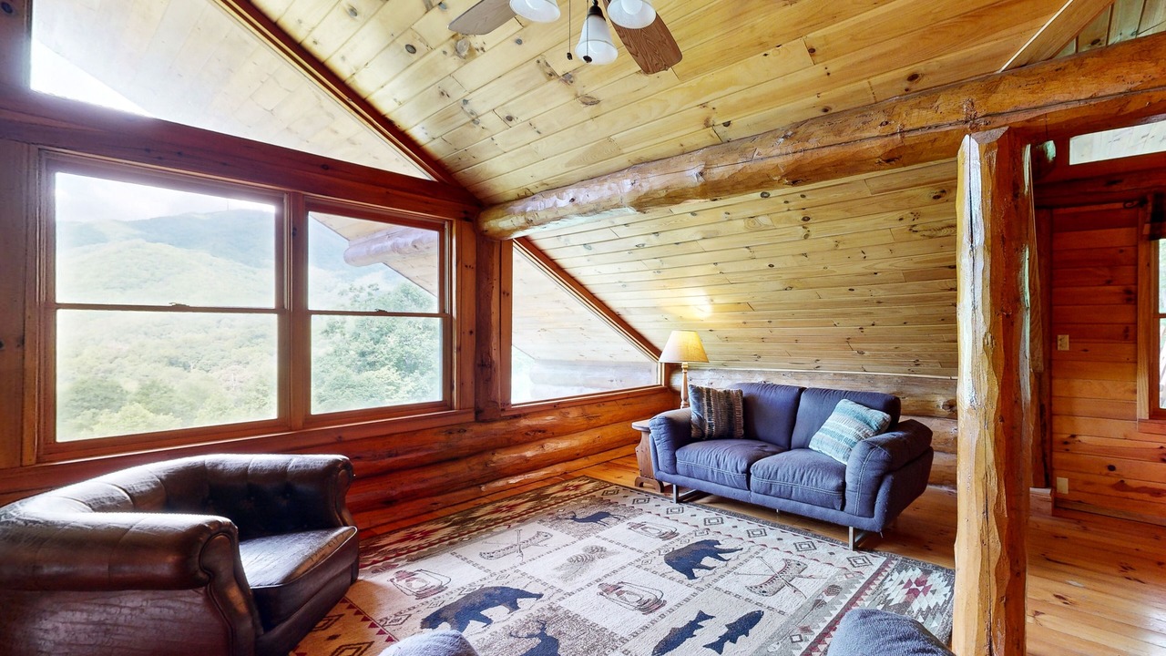 Photo of Livingroom in Sylva
