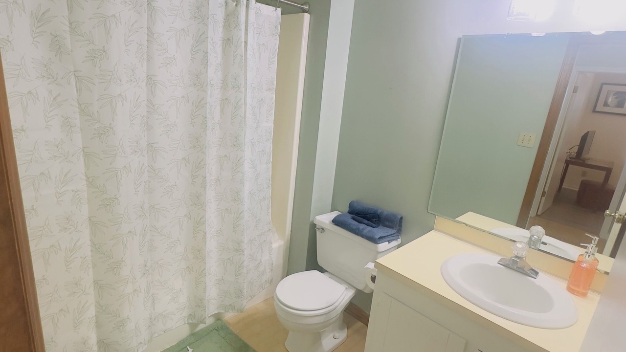 Photo of Bathroom in Marvin