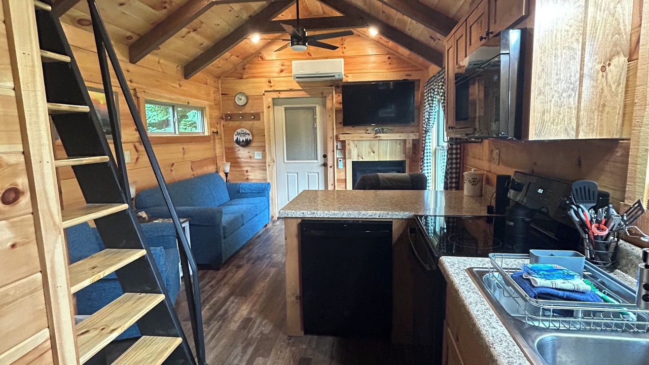 Photo of Livingroom in Altamont