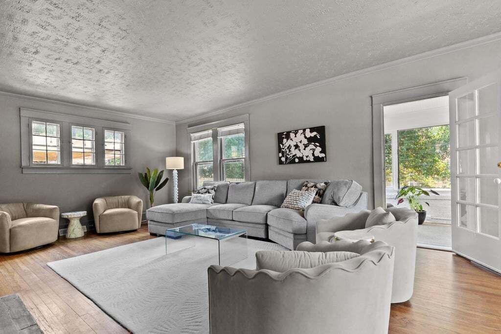 Photo of Livingroom in Southern Pines