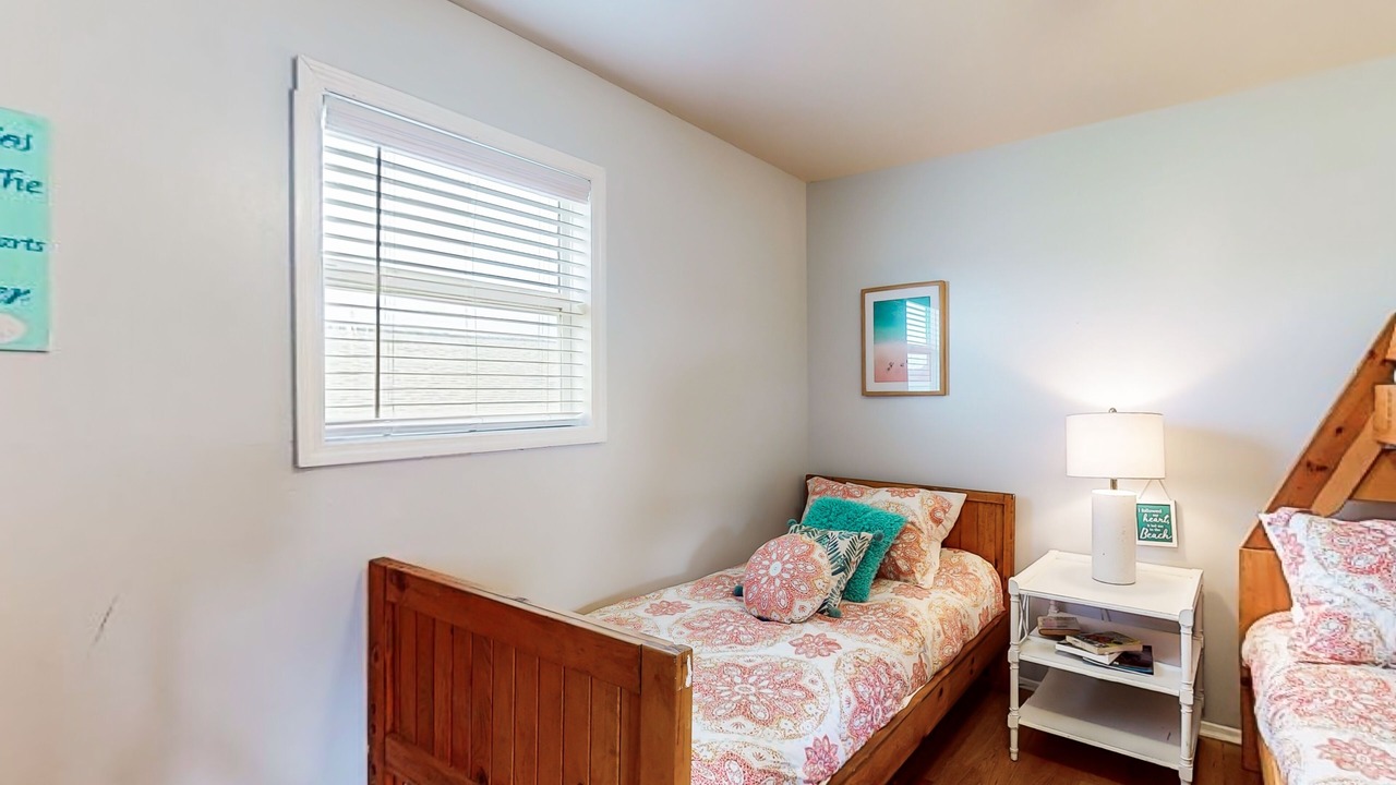 Photo of Bedroom in Ocean City Beach
