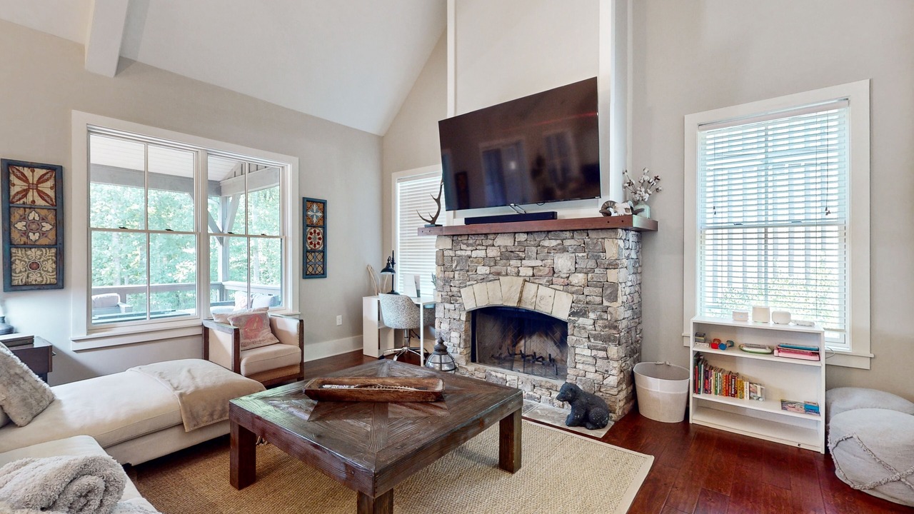 Photo of Bedroom in Bear Lake Reserve