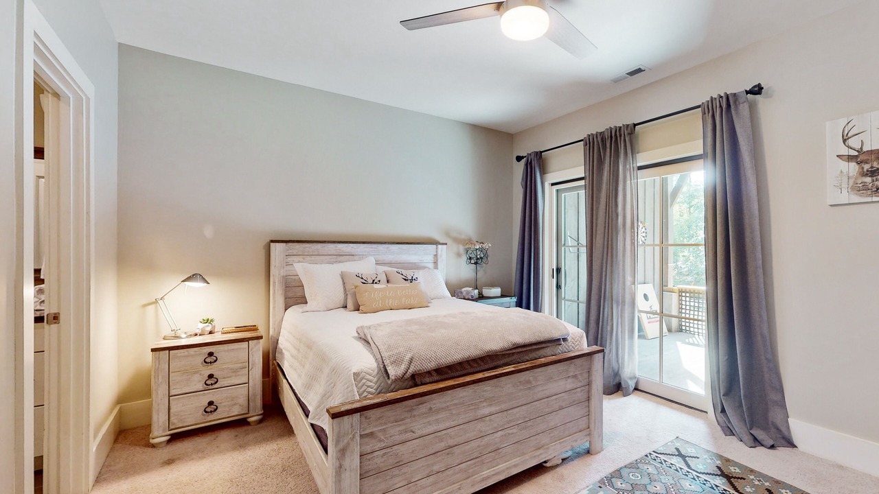 Photo of Bedroom in Bear Lake Reserve