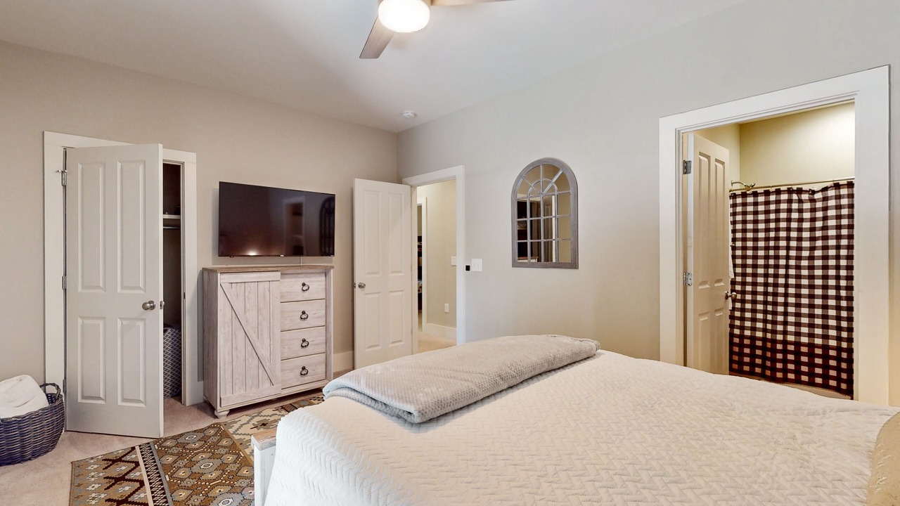 Photo of Bedroom in Bear Lake Reserve