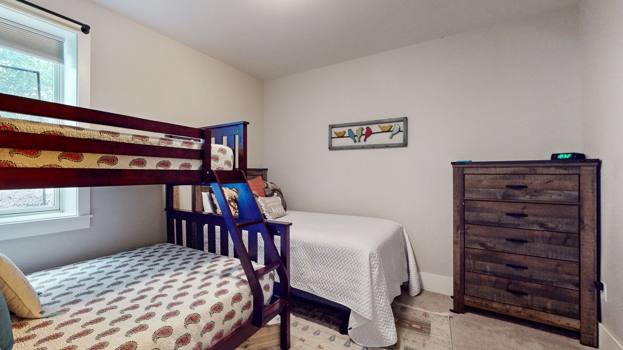 Photo of Bedroom in Bear Lake Reserve