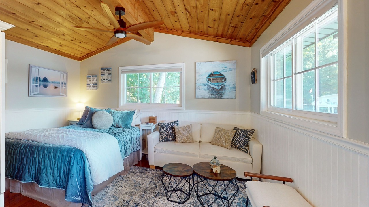 Photo of Bedroom in Sunset Cove