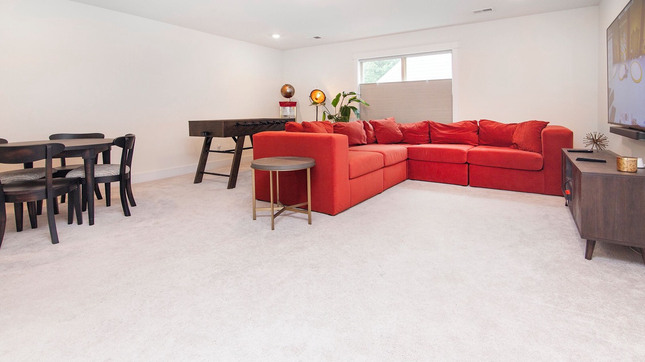 Photo of Livingroom in Moores Chapel