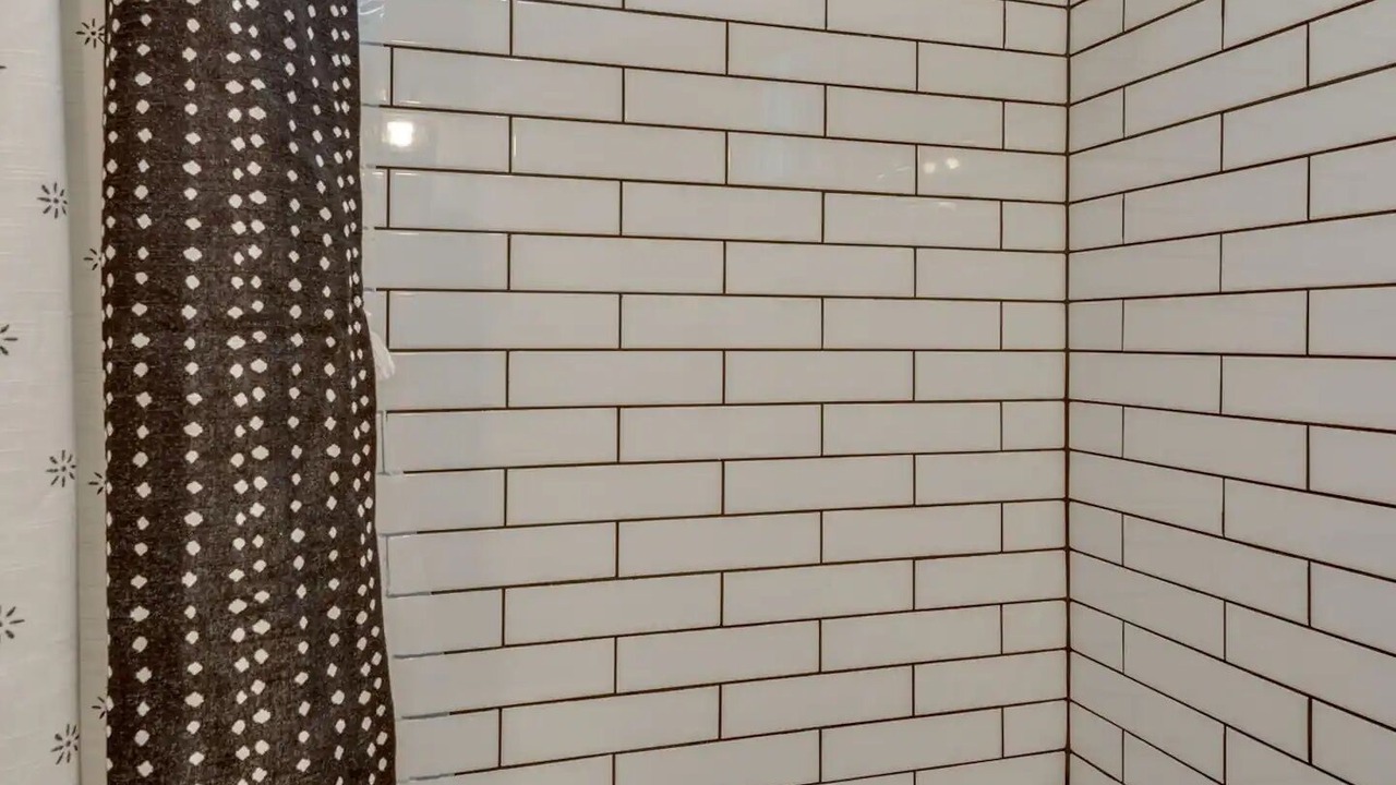 Photo of Bathroom in Melrose