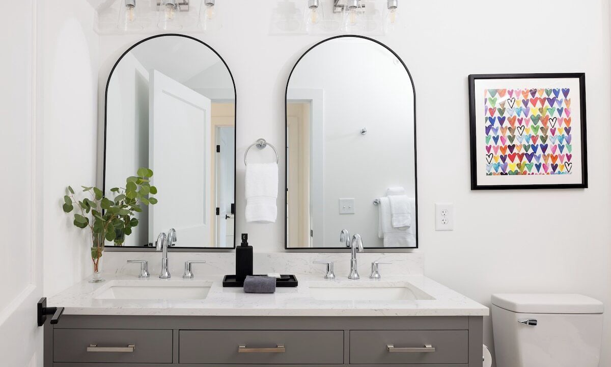 Photo of Bathroom in Wesley Heights