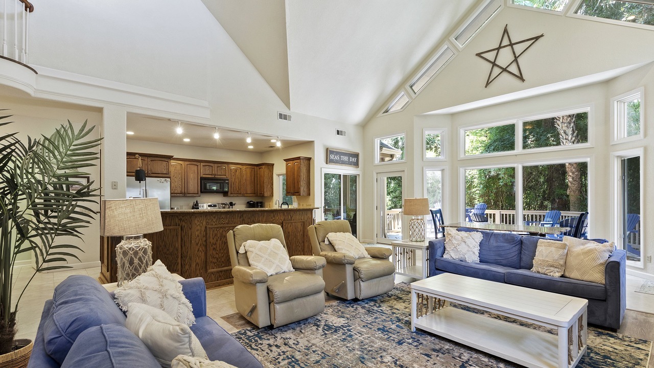 Photo of Livingroom in Lawton Woods
