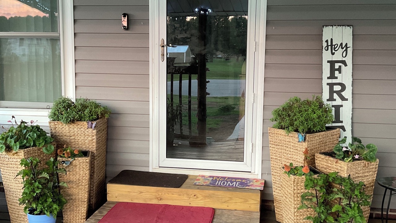 Photo of Outdoor in Crisp