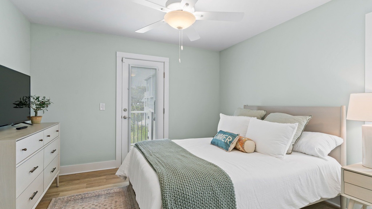 Photo of Bedroom in Ocean Isle Beach