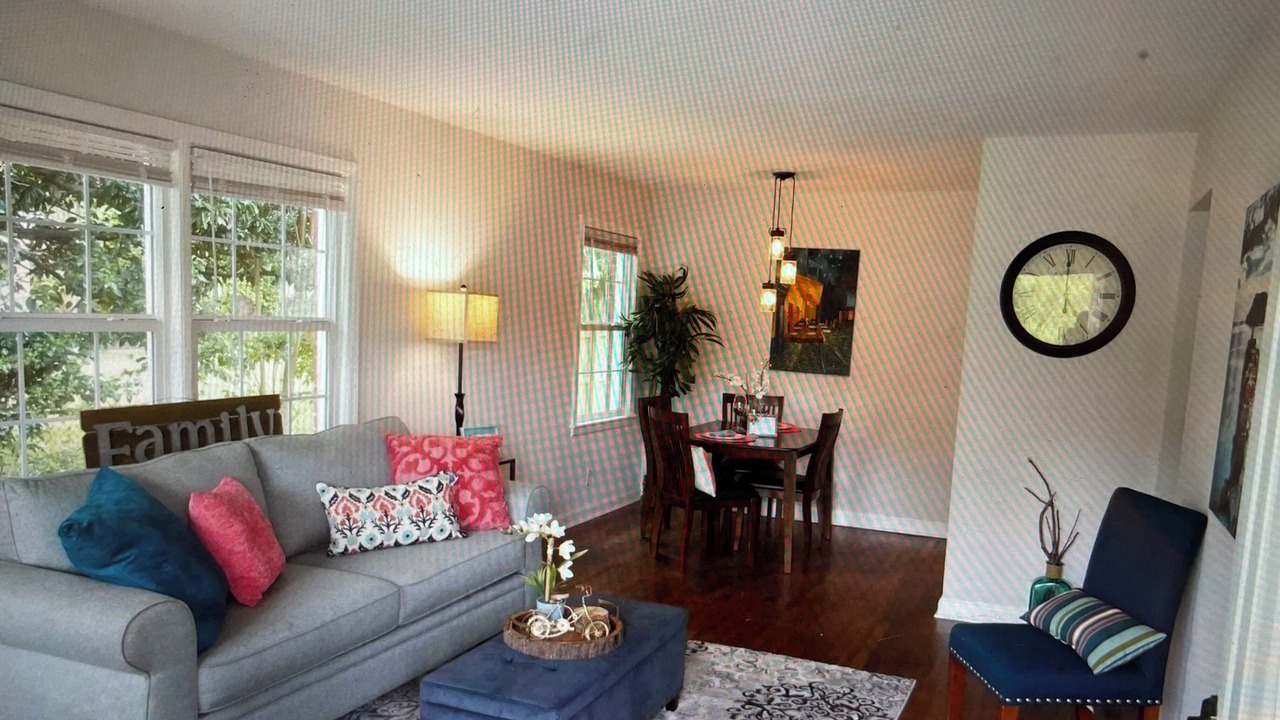 Photo of Livingroom in East Raleigh