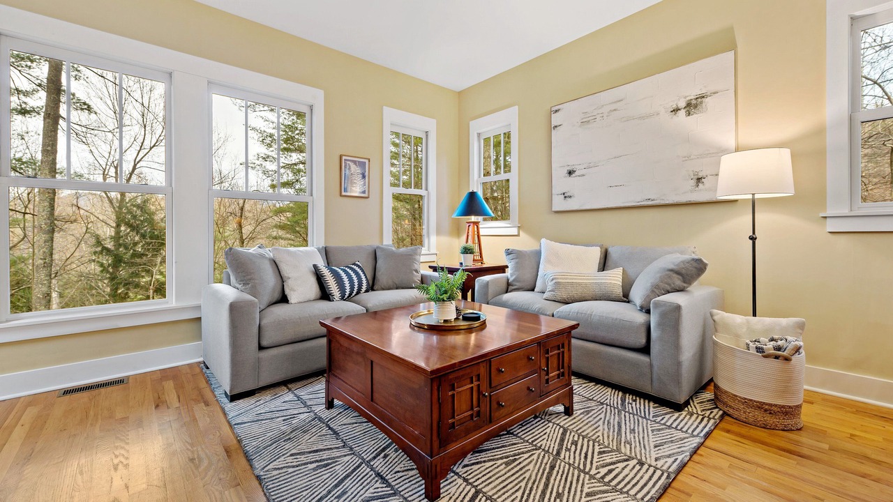 Photo of Livingroom in Cheshire
