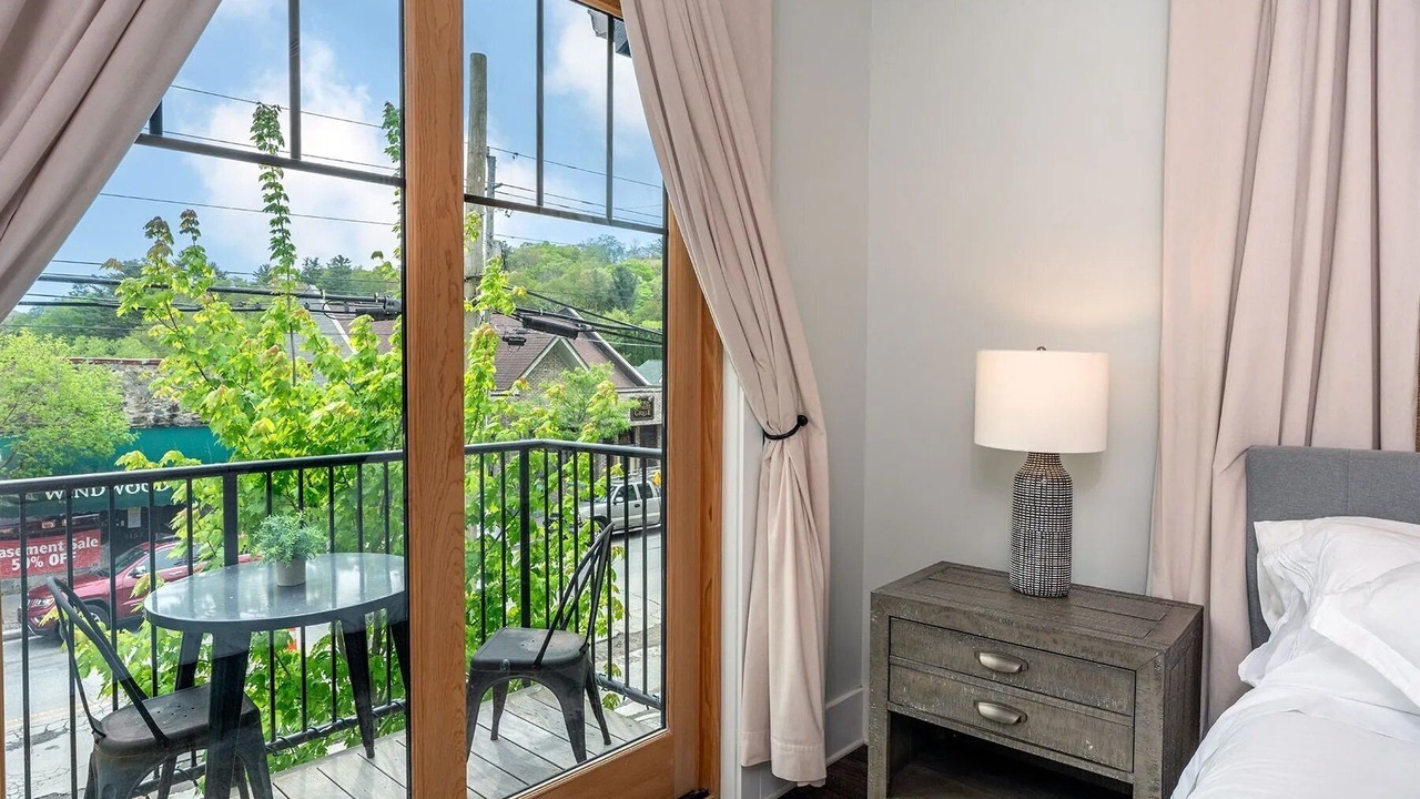 Photo of Patio Balcony in Blowing Rock