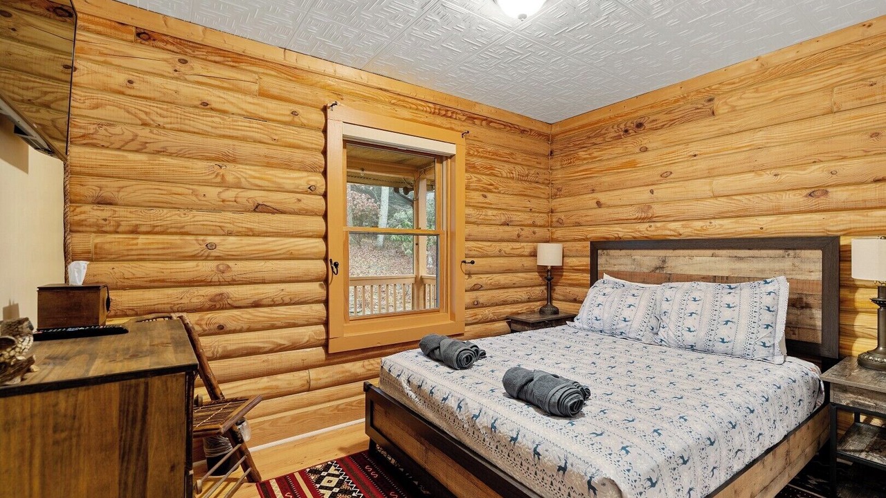 Photo of Bedroom in Lynn