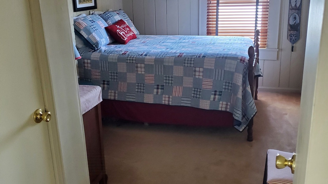 Photo of Bedroom in White Lake