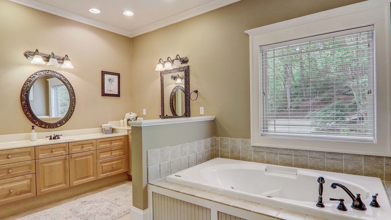Photo of Bathroom in Lake Lure